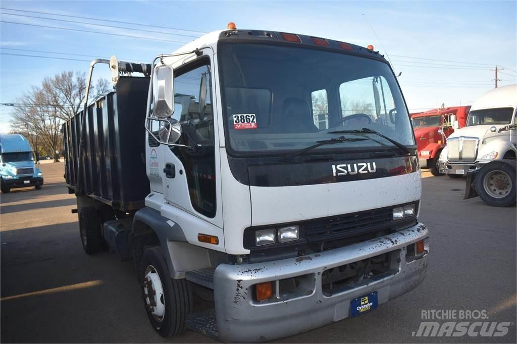 Isuzu FTR Lastbiler med tip