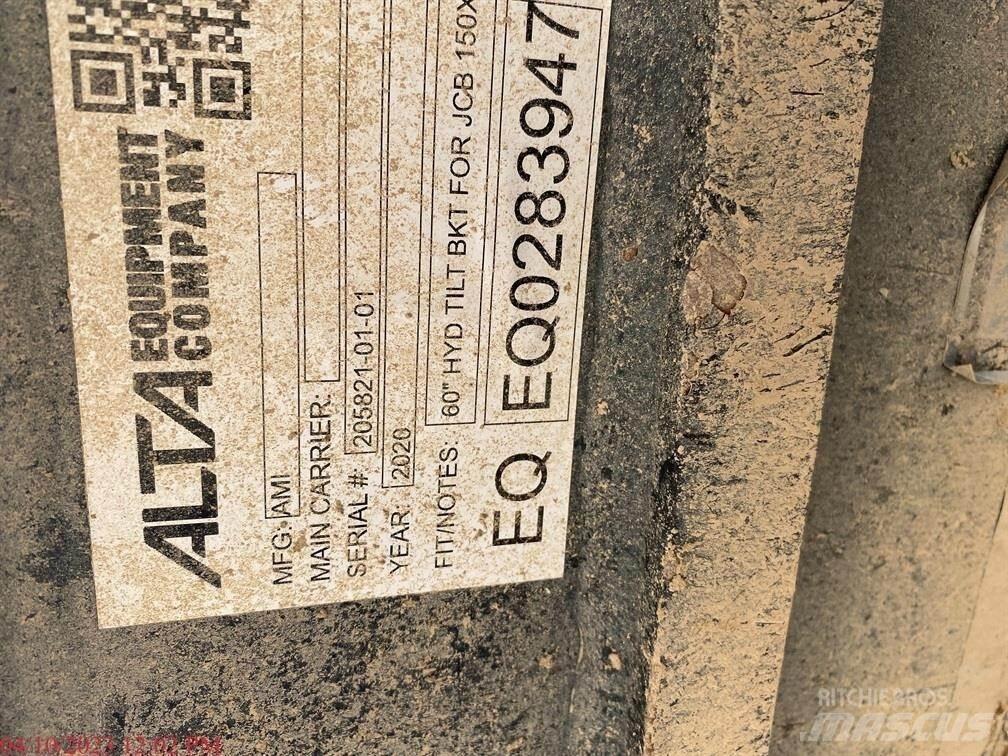 JCB 131X LC Gravemaskiner på larvebånd