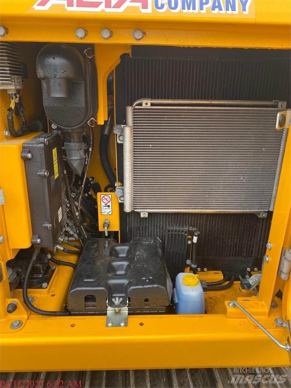 JCB 131X LC Gravemaskiner på larvebånd
