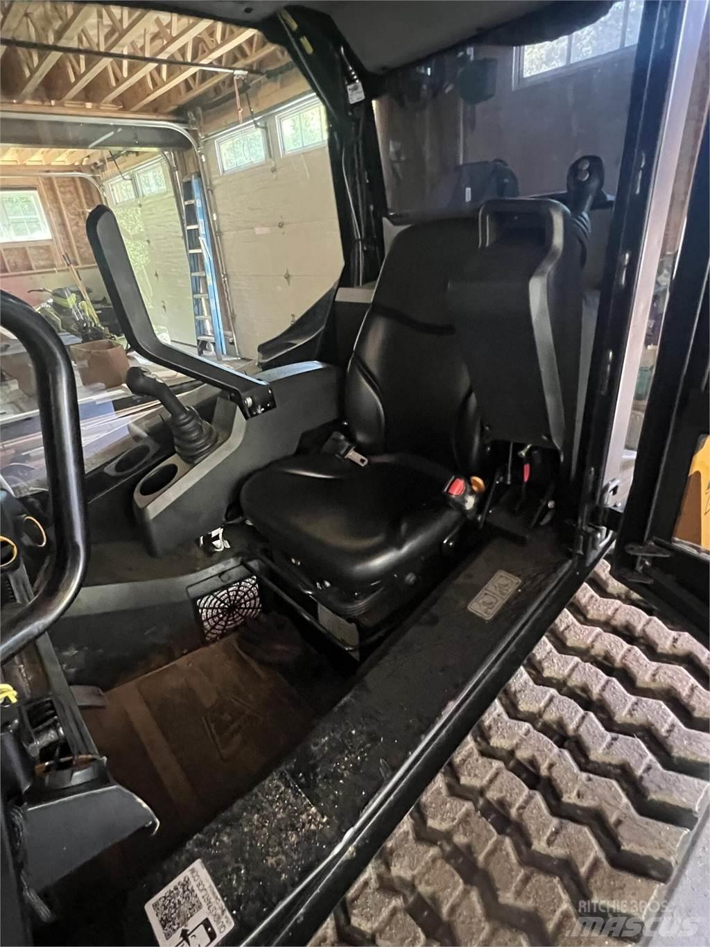 JCB 270T Minilæsser - skridstyret