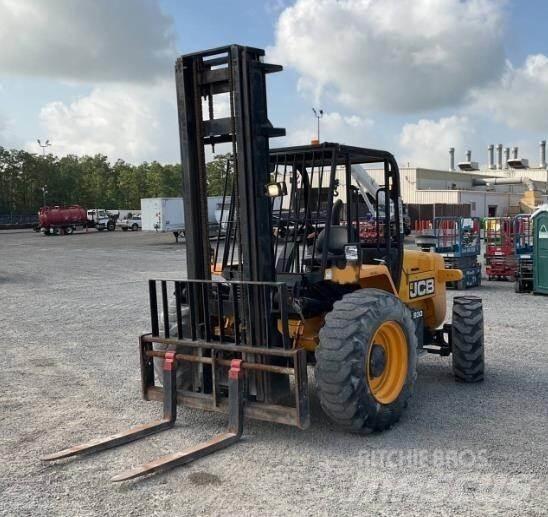 JCB 930 Terrængående gaffeltruck