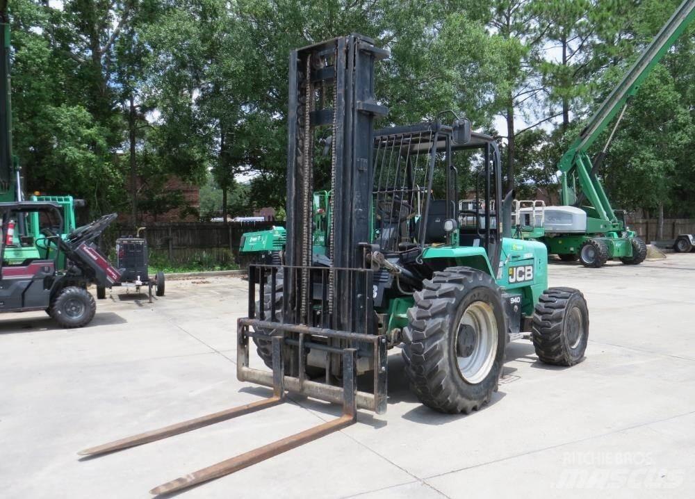 JCB 940 Terrængående gaffeltruck