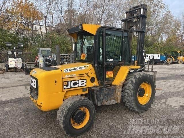 JCB 940 Terrængående gaffeltruck