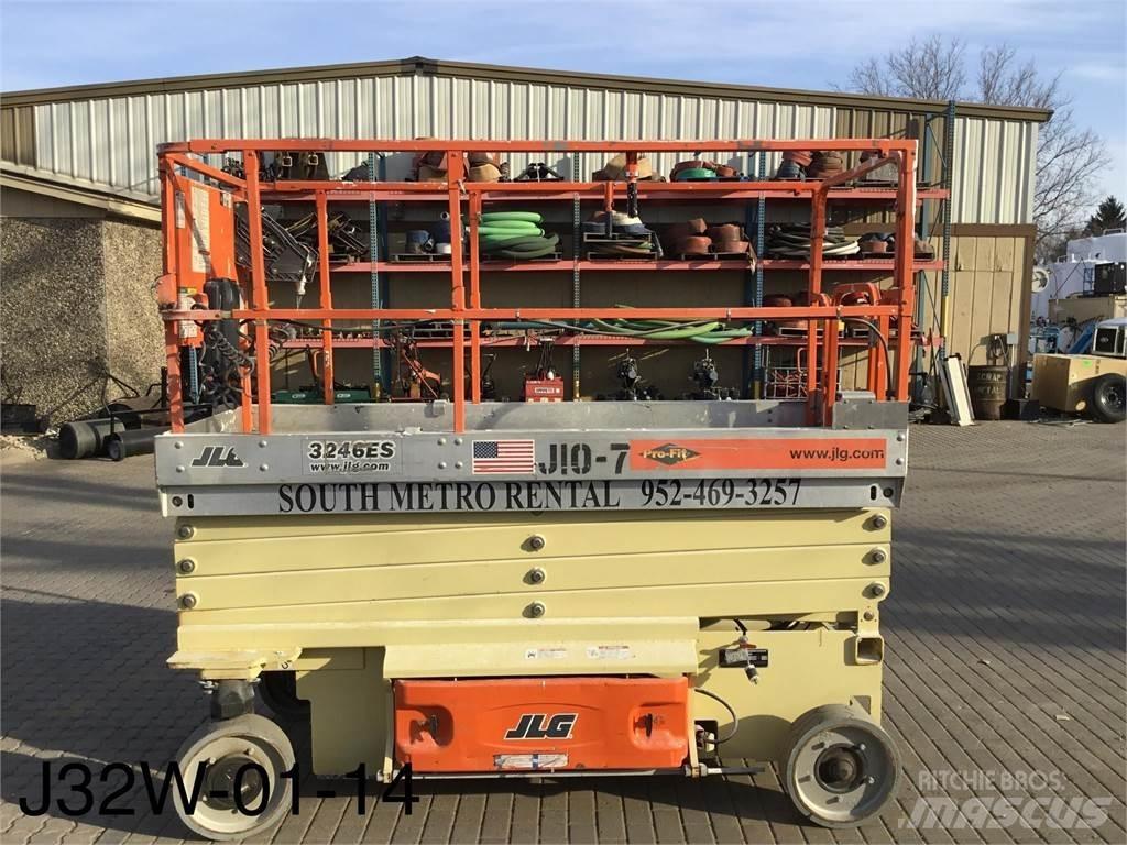 JLG 3246ES Saxlifte