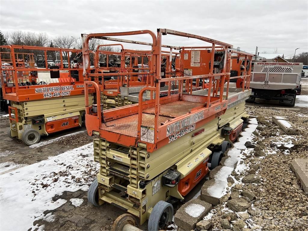 JLG 3246ES Saxlifte