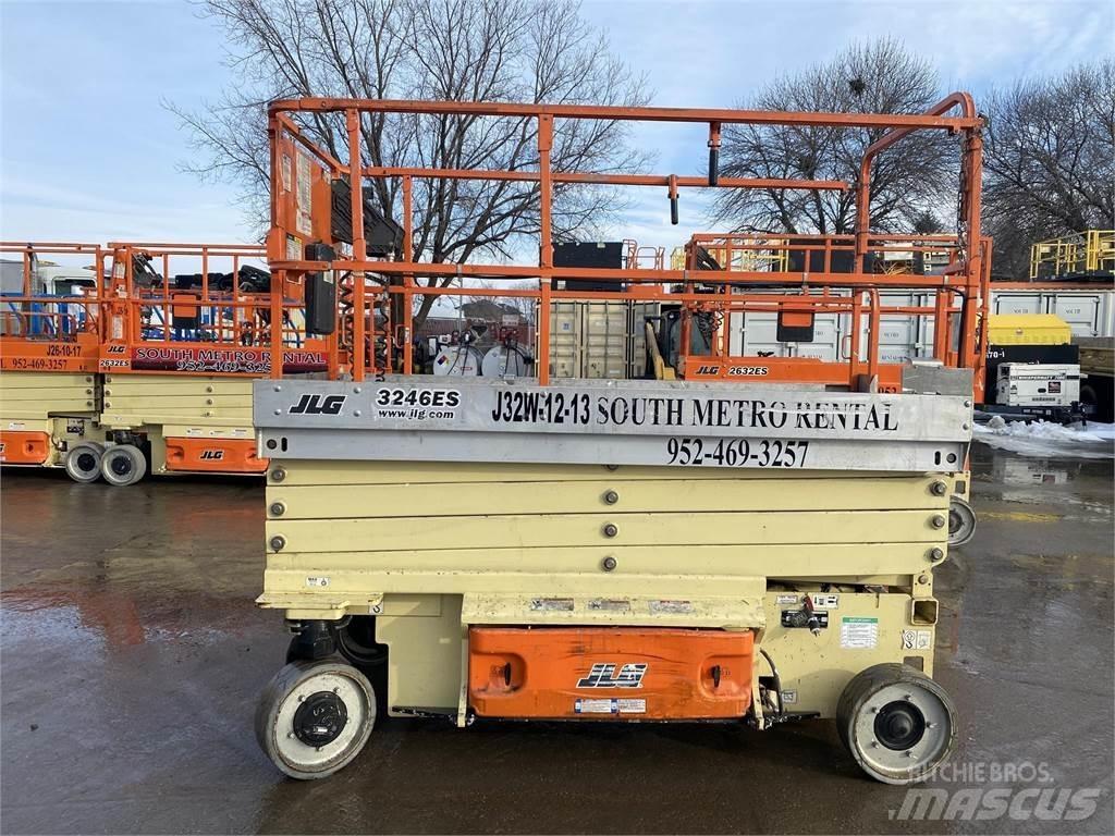 JLG 3246ES Saxlifte