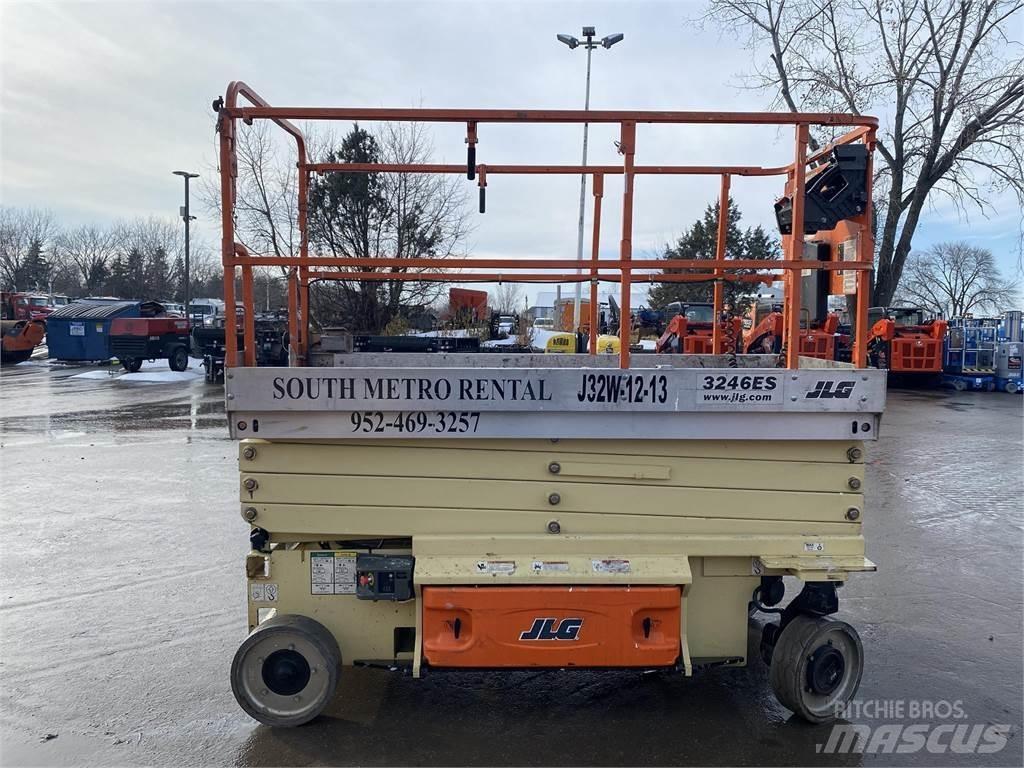 JLG 3246ES Saxlifte