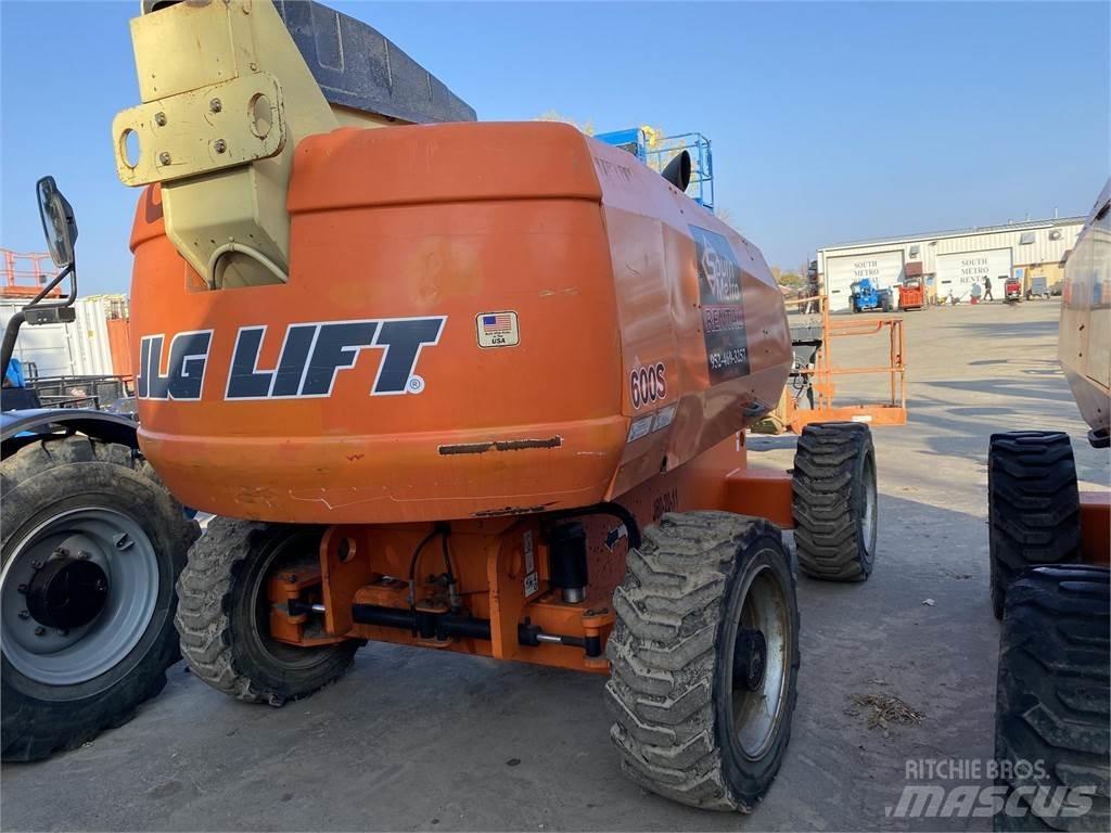 JLG 600S Teleskoplifte