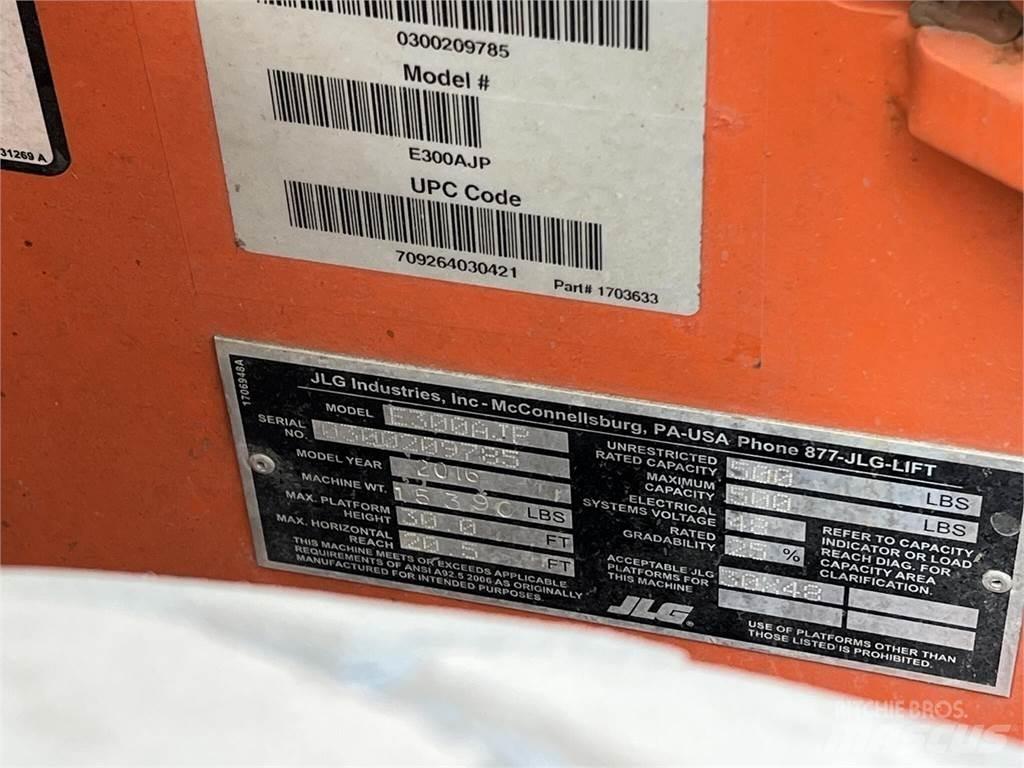 JLG E300AJP Bomlifte med knækarm