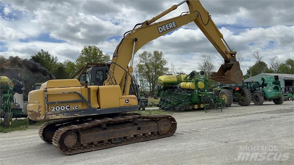 John Deere 200C LC Gravemaskiner på larvebånd