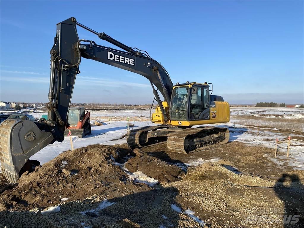 John Deere 210G LC Gravemaskiner på larvebånd