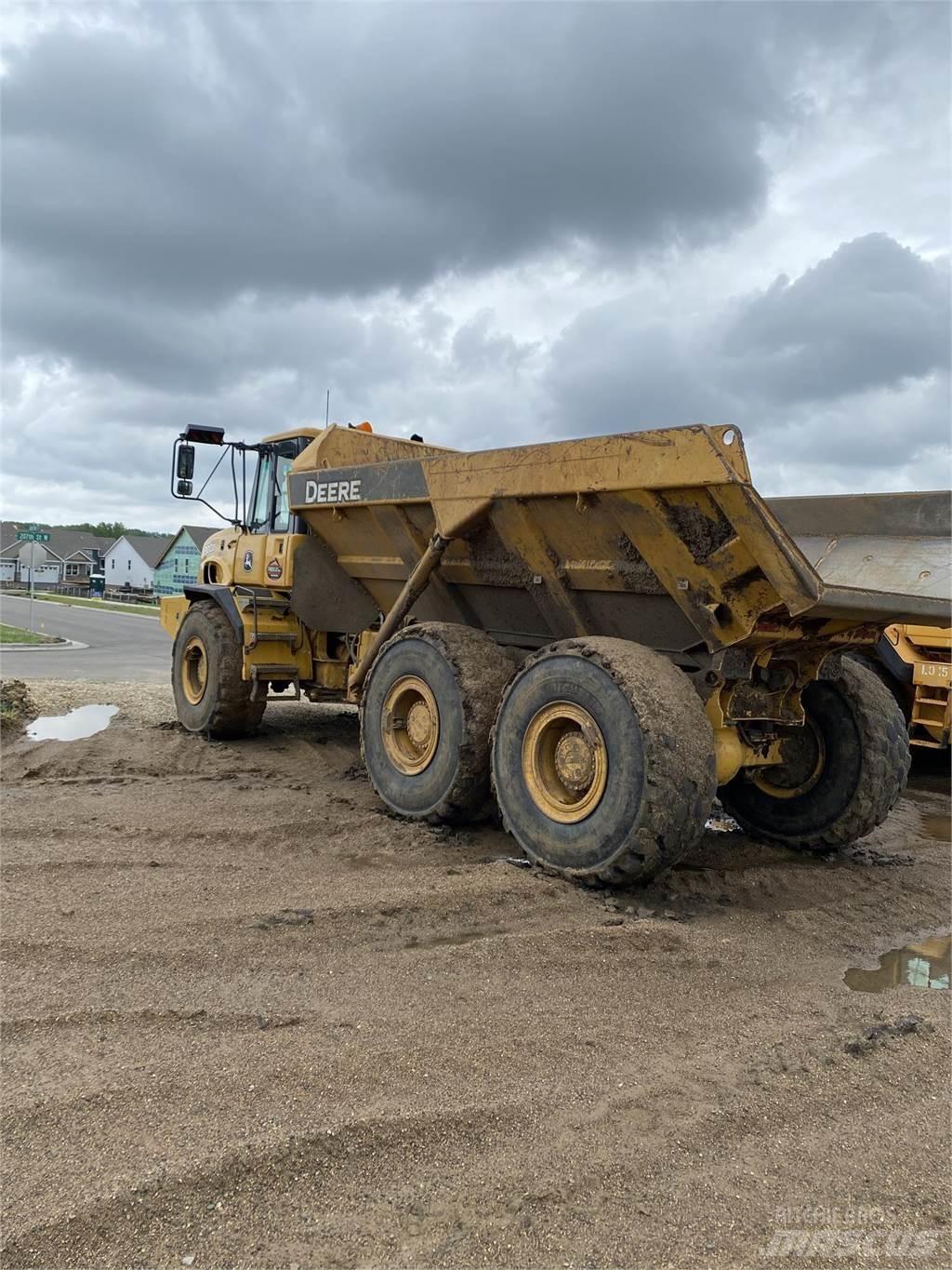 John Deere 300D Terrængående lastbiler
