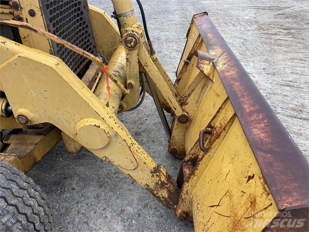 John Deere 310D Rendegravere