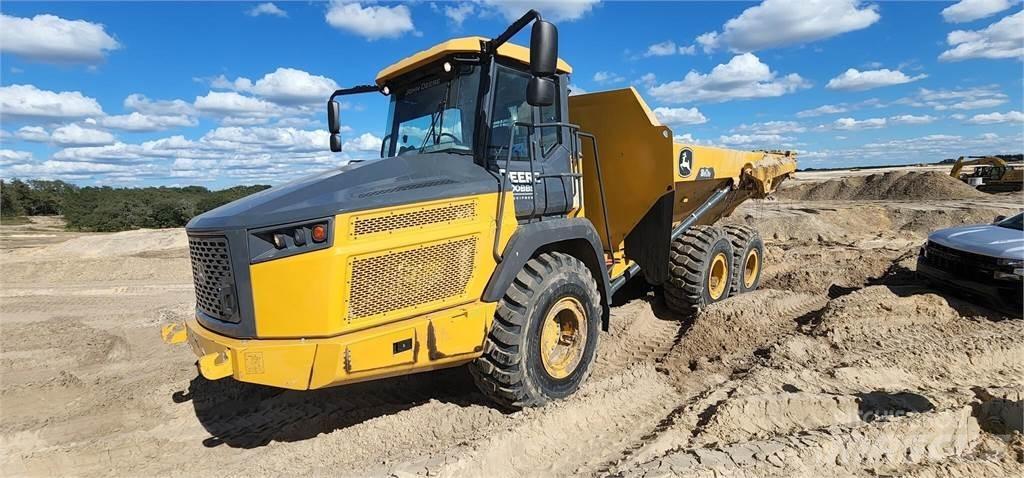John Deere 310E Terrængående lastbiler