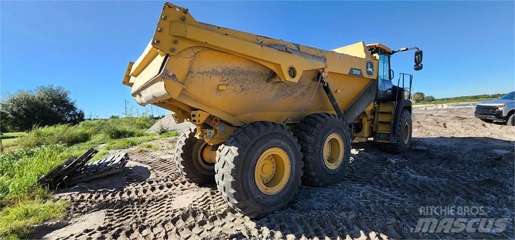 John Deere 310E Terrængående lastbiler