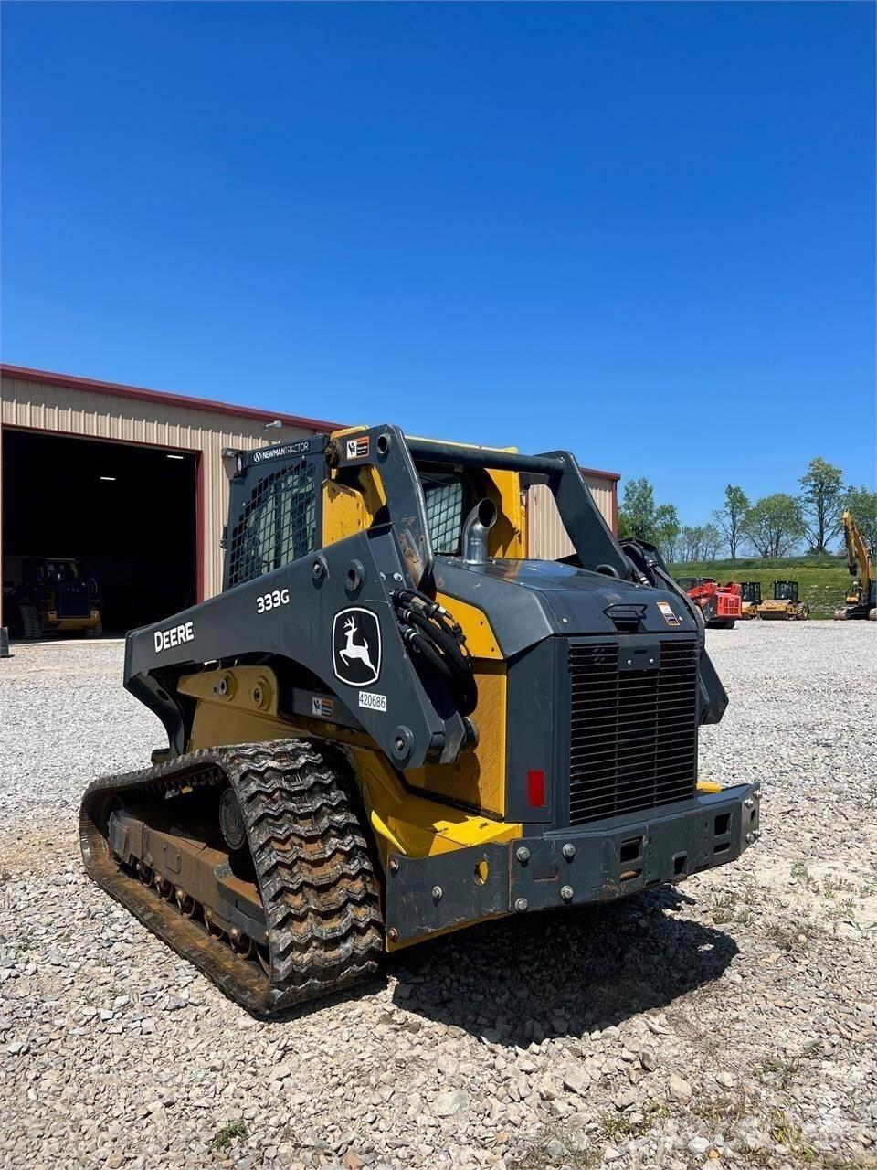 John Deere 333G Minilæsser - skridstyret