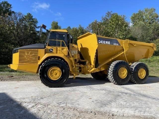 John Deere 460E Terrængående lastbiler