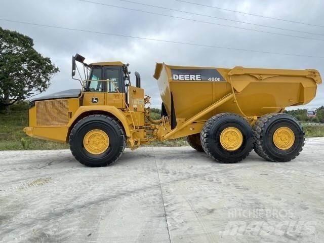 John Deere 460E Terrængående lastbiler