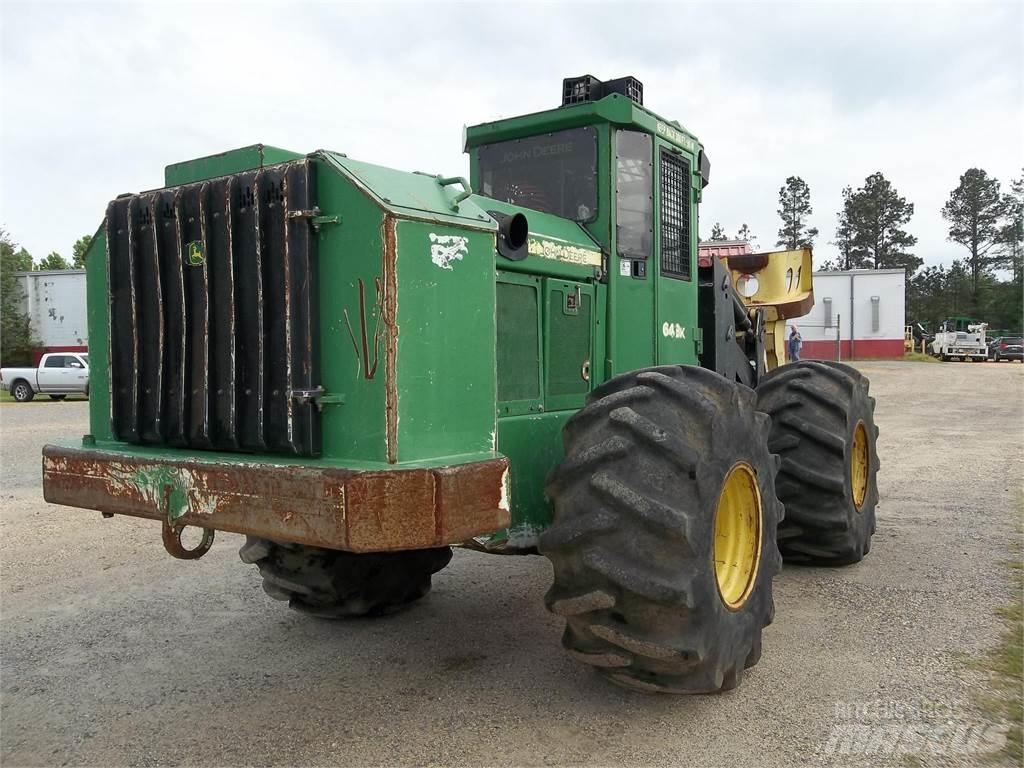 John Deere 643K Fældebunkelæggere