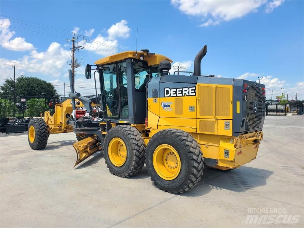John Deere 672G Vejhøvle / Gradere