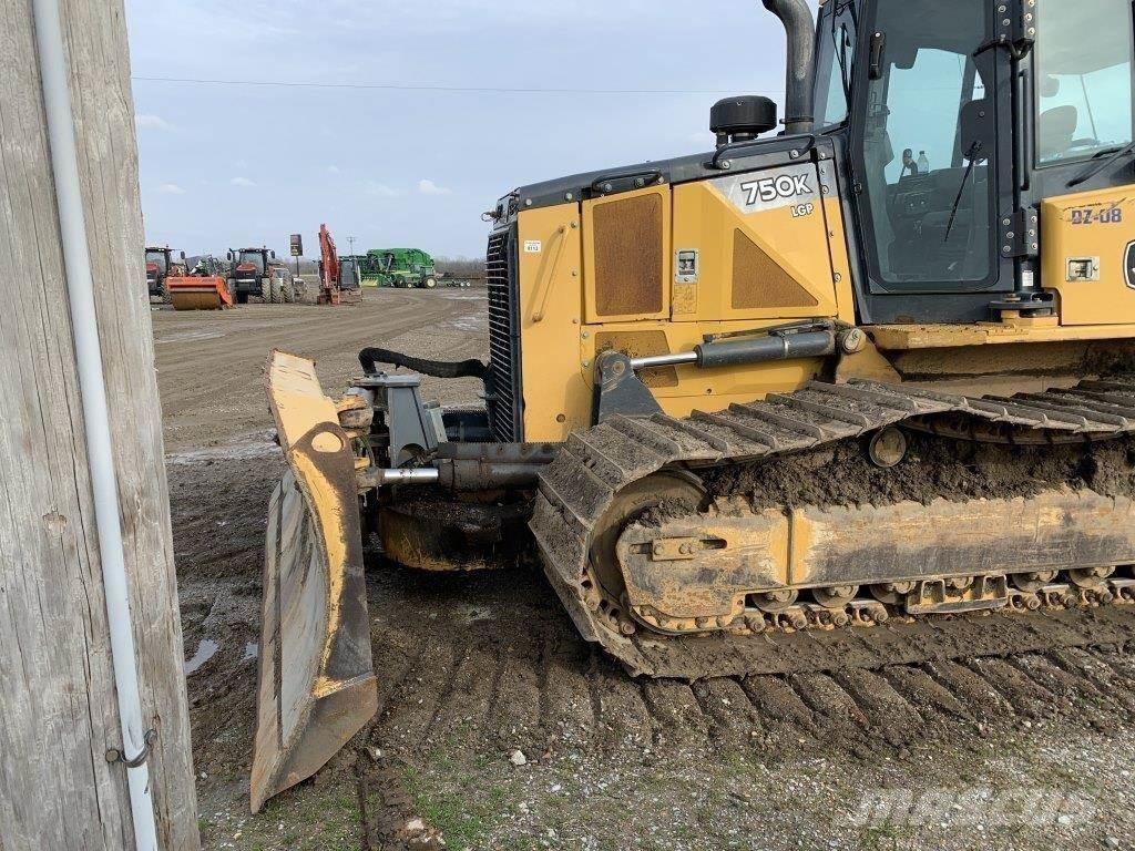 John Deere 750K LGP Bulldozer på larvebånd