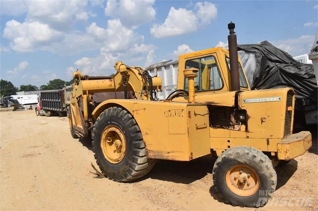 John Deere 760A Skrabere