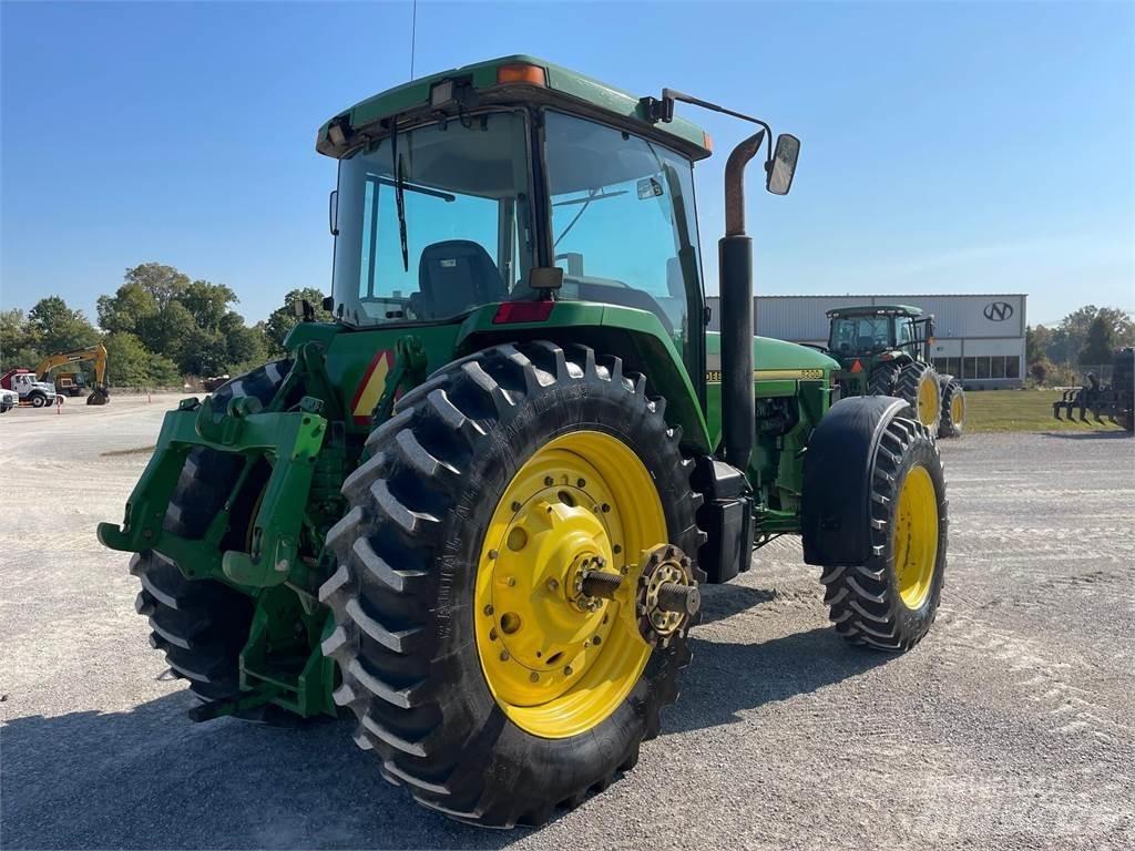 John Deere 8200 Traktorer