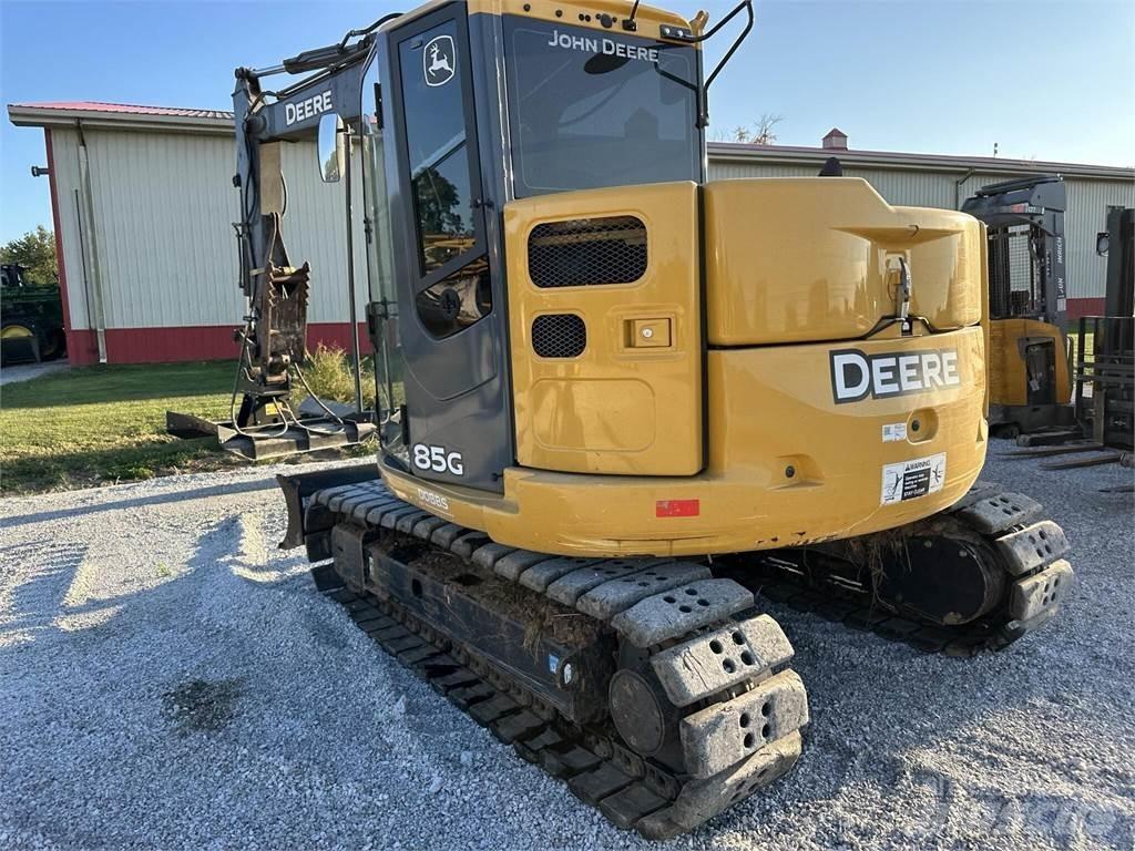 John Deere 85G Gravemaskiner på larvebånd