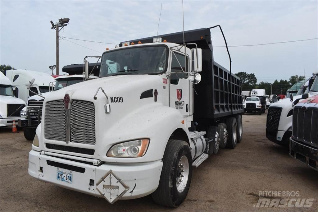 Kenworth T440 Lastbiler med tip