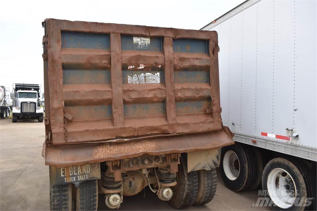 Kenworth T600 Lastbiler med tip