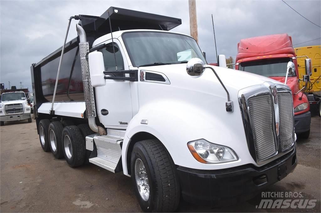 Kenworth T680 Lastbiler med tip