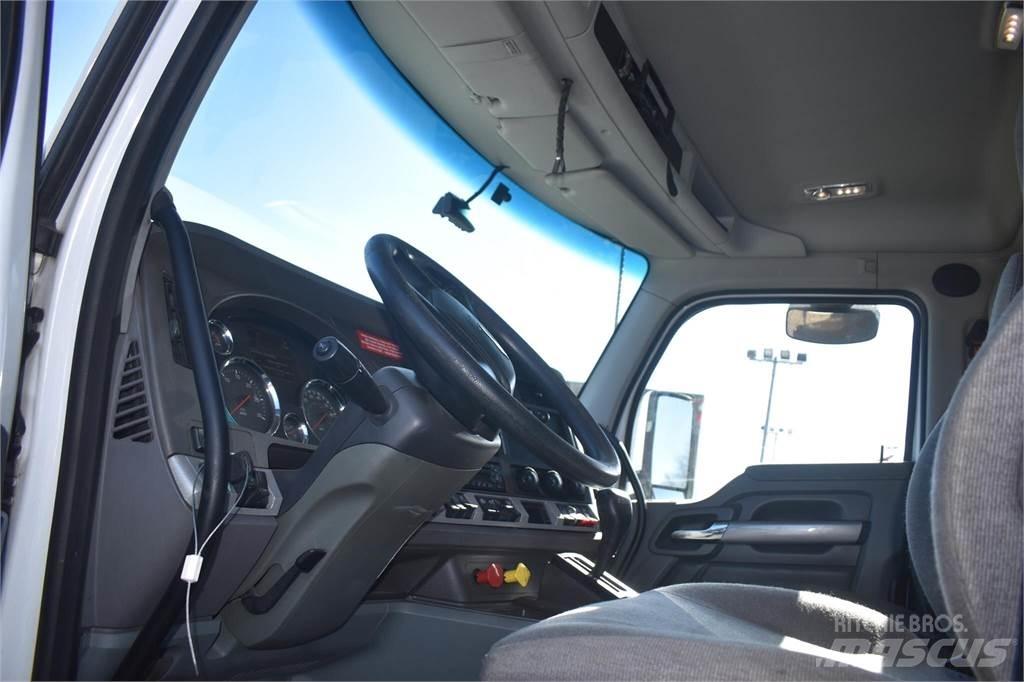 Kenworth T680 Lastbiler med tip