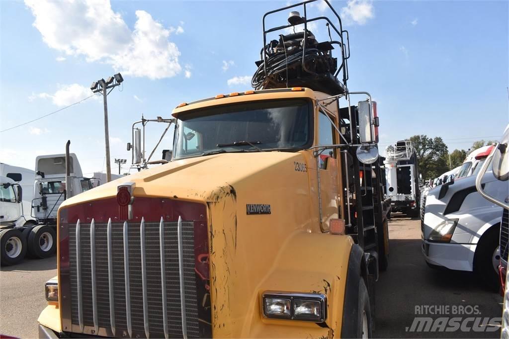 Kenworth T800 Lastbil med kran