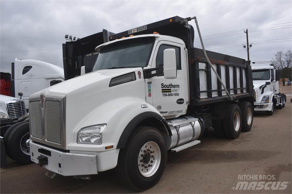 Kenworth T880 Lastbiler med tip