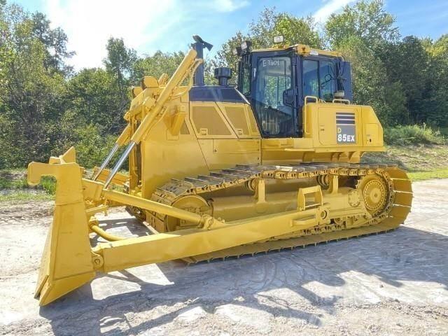 Komatsu D85EX Bulldozer på larvebånd