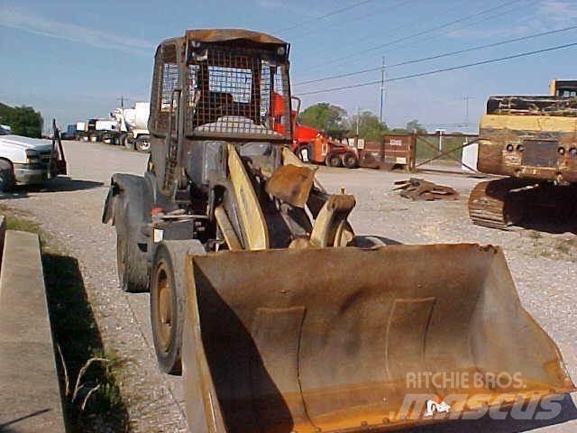 Komatsu WA100 Læssemaskiner på hjul
