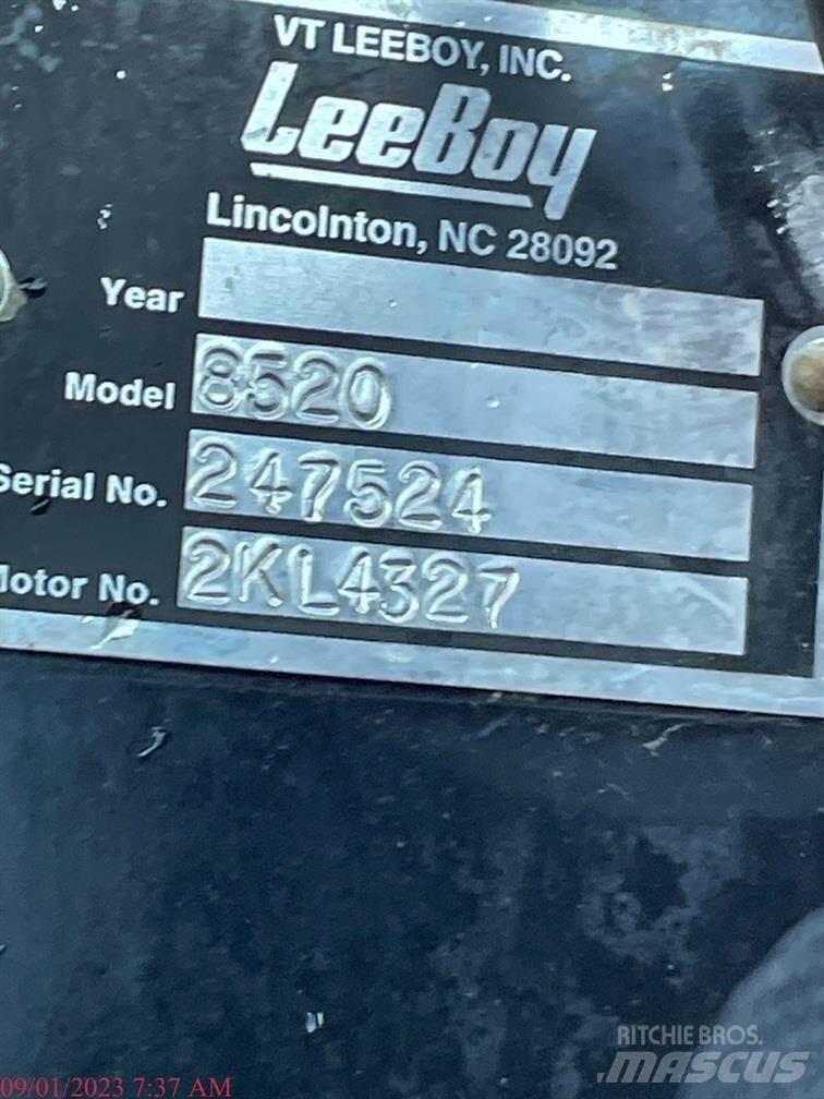 LeeBoy 8520B Asfaltudlæggere