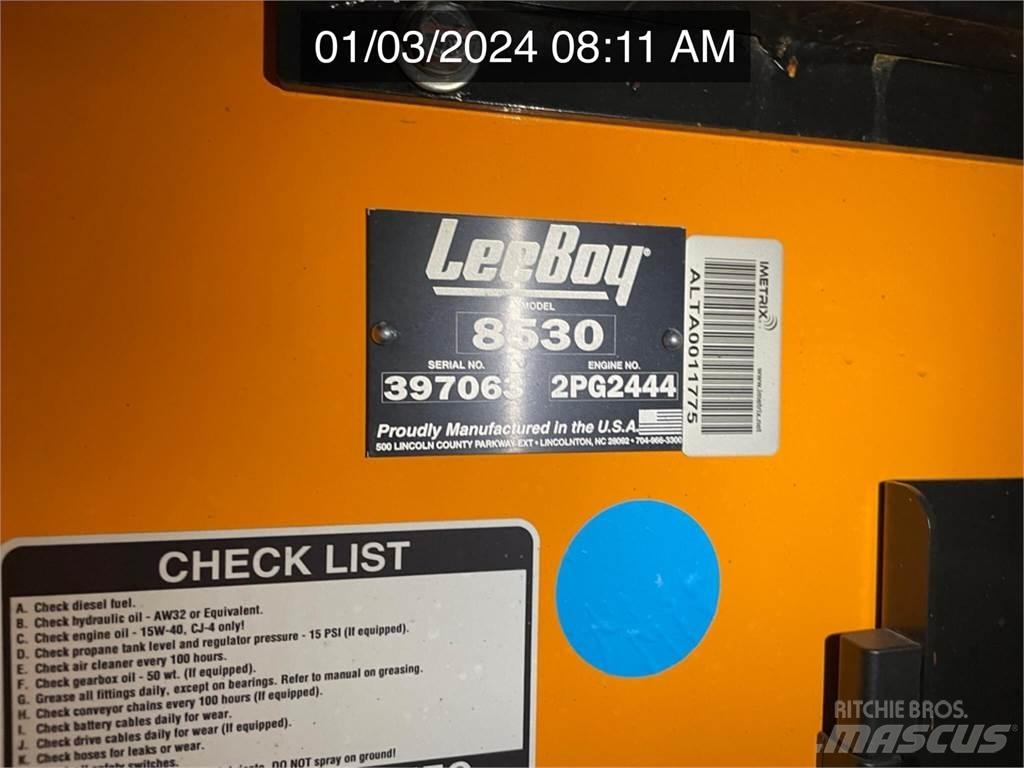 LeeBoy 8530 Asfaltudlæggere