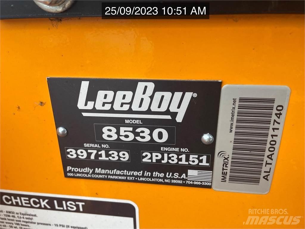 LeeBoy 8530 Asfaltudlæggere