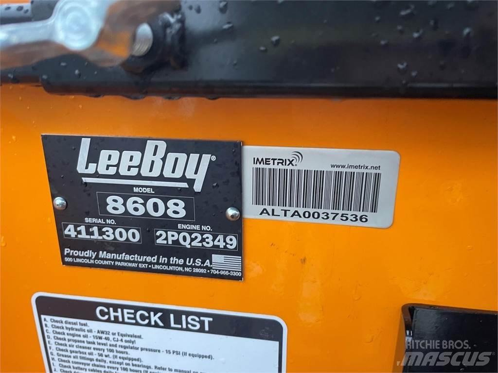 LeeBoy 8608 Asfaltudlæggere