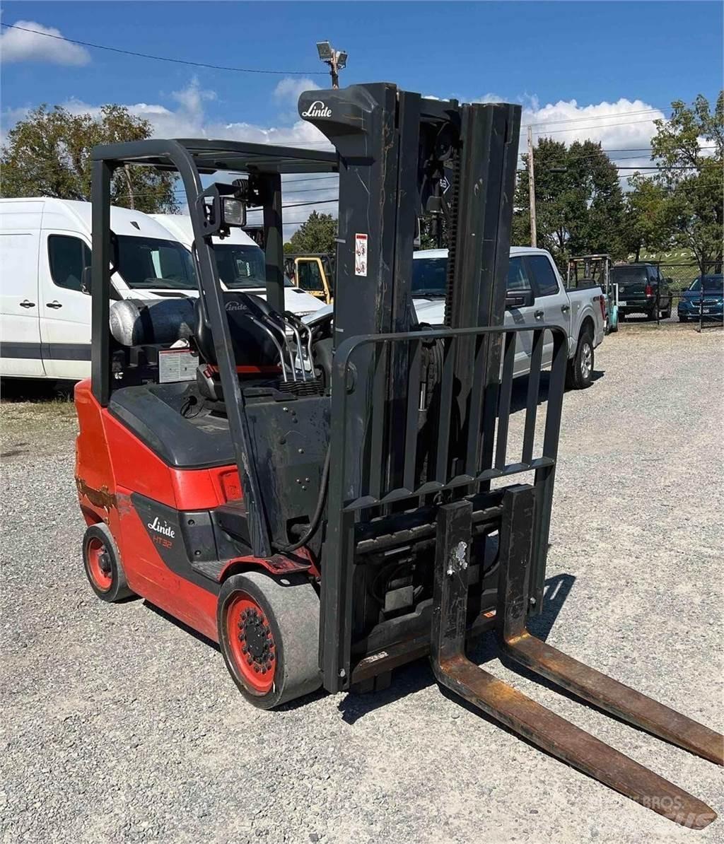 Linde HT32CT Gaffeltrucks - andre