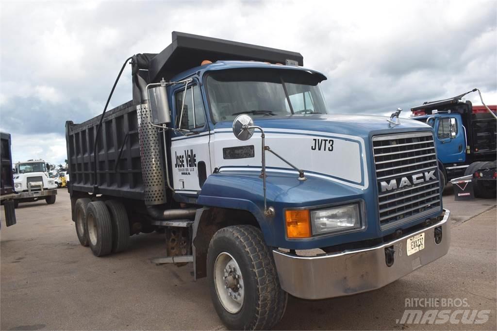 Mack CH613 Lastbiler med tip