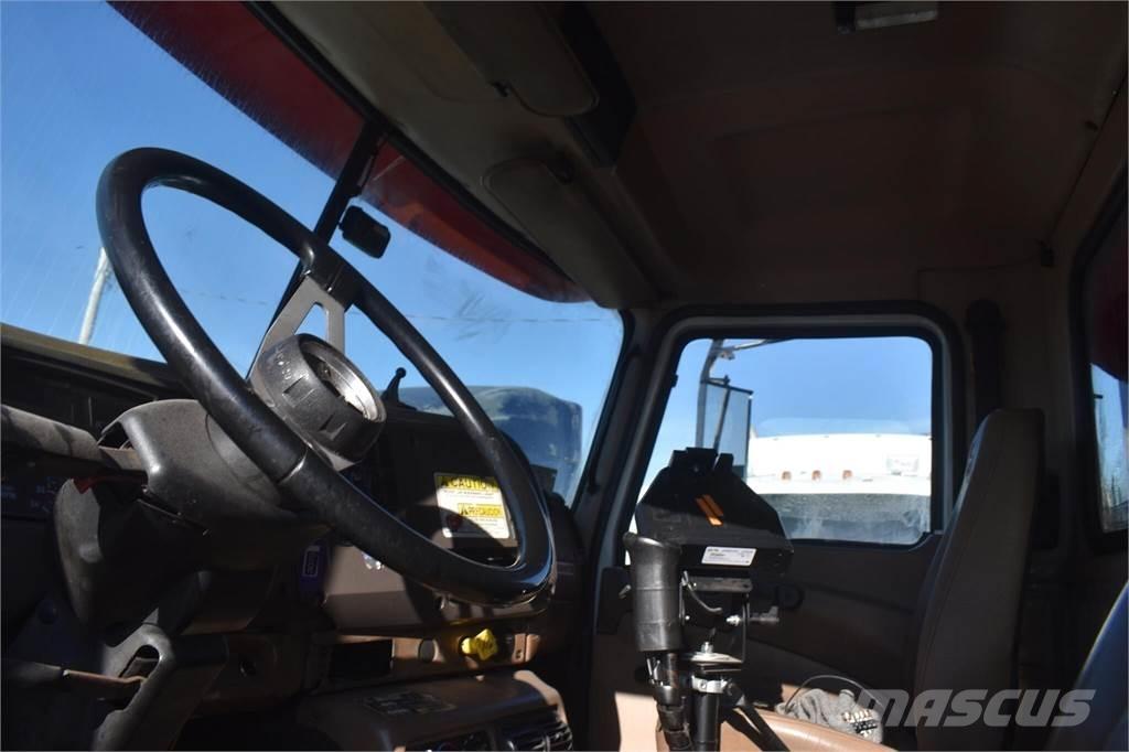 Mack GRANITE CV713 Lastbiler med tip