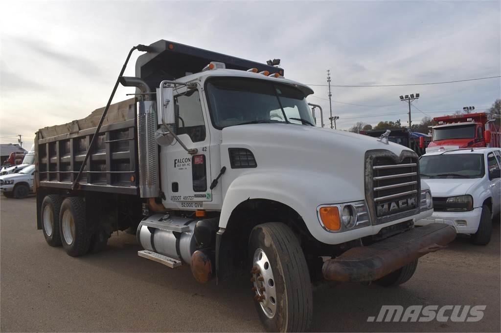 Mack GRANITE CV713 Lastbiler med tip