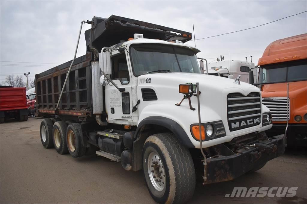 Mack GRANITE CV713 Lastbiler med tip