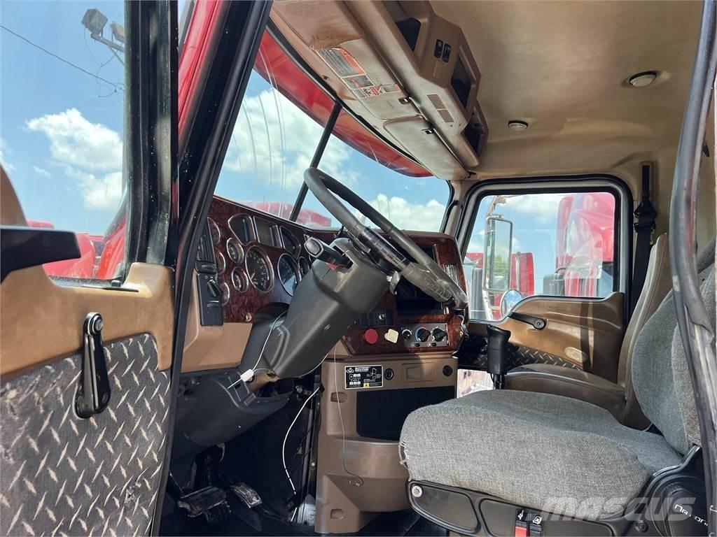 Mack GRANITE GU713 Lastbiler med tip