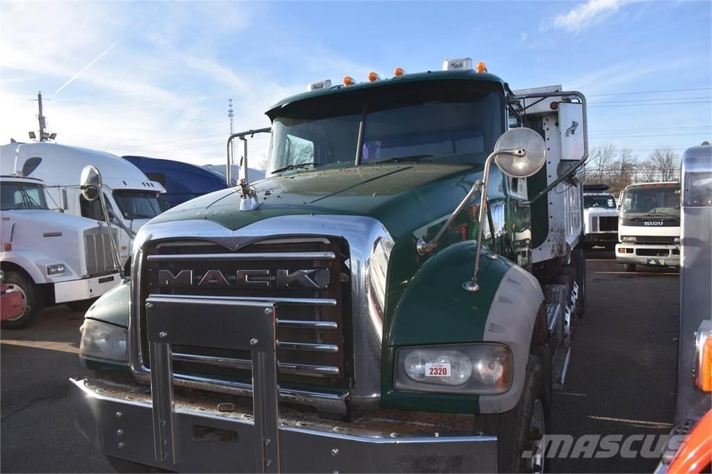 Mack GRANITE GU713 Lastbiler med tip