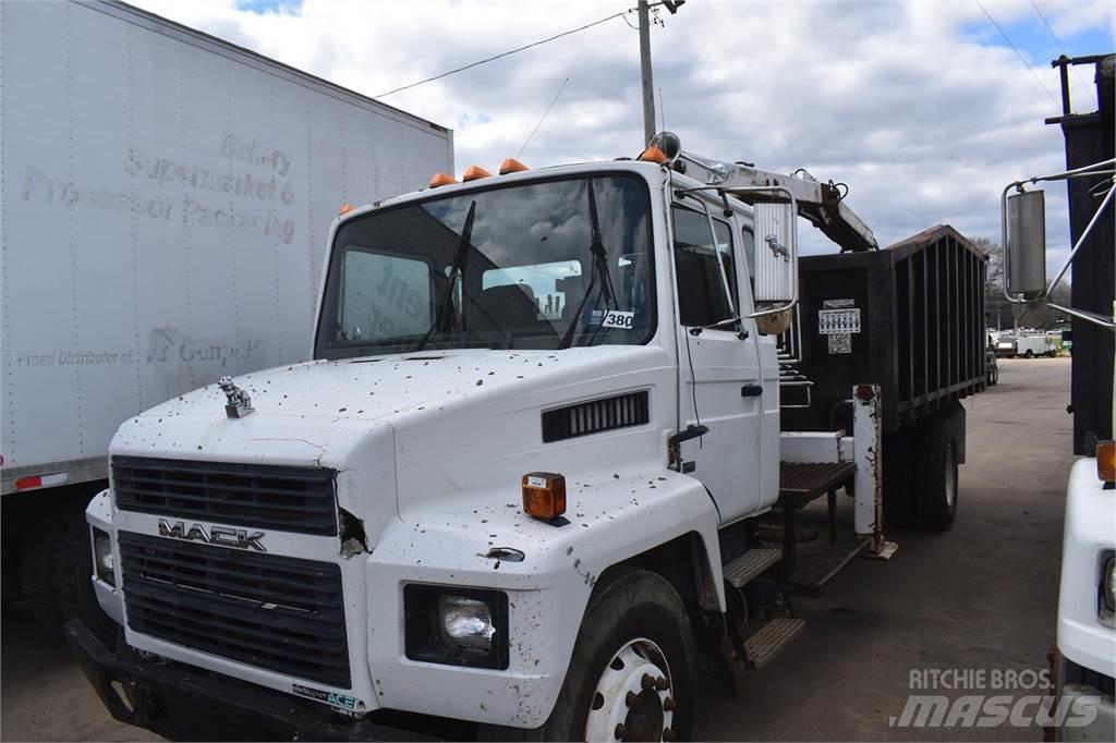 Mack MIDLINER CS300 Lastbil med kran