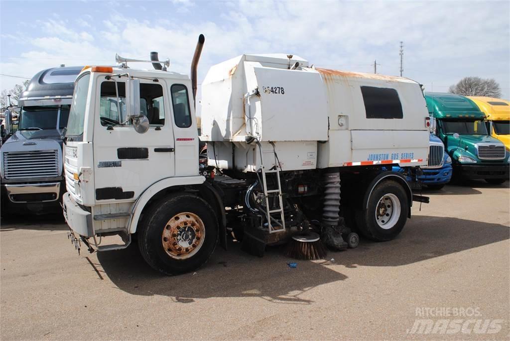 Mack MIDLINER MS250 Fejebiler