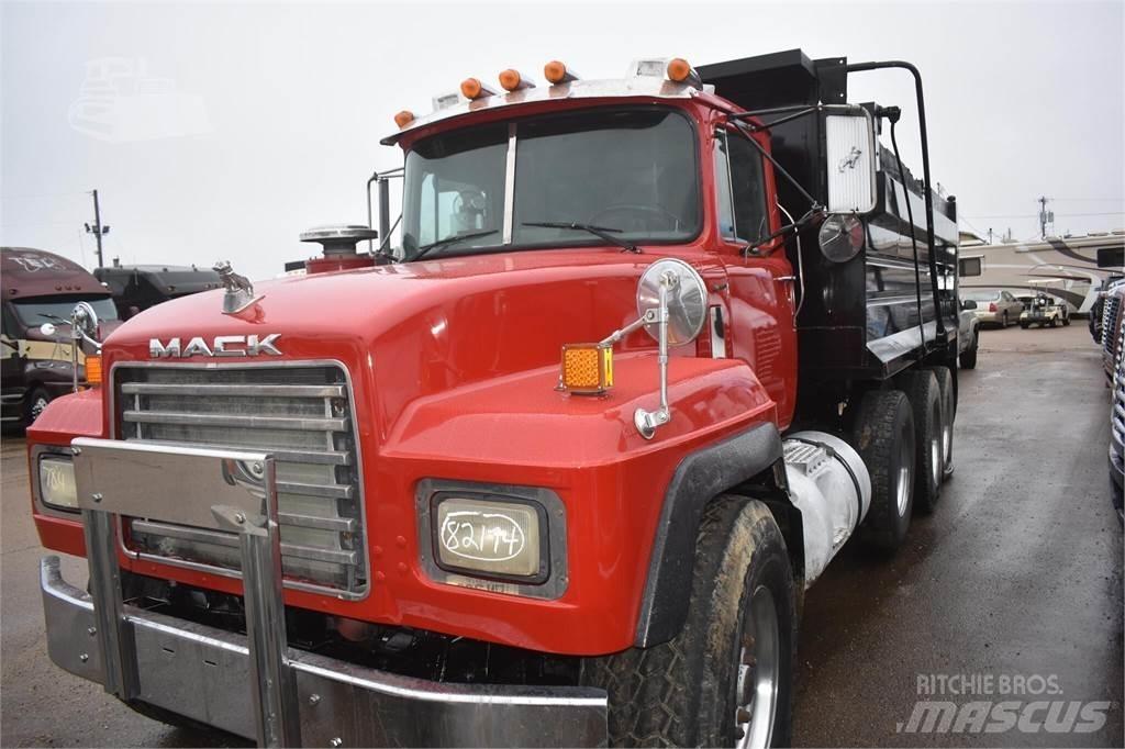 Mack RD688S Lastbiler med tip